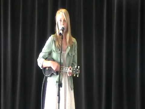 Katie Macfarlane NZ Ukulele 2012