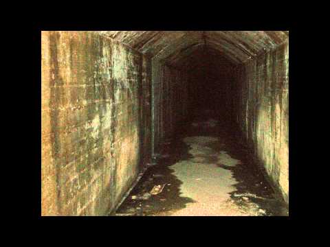 Unter einer Deutschen Stadt : Lost Places Teil 33 , Unsere erste  Bunker besichtigung