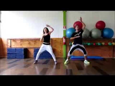 con la pompis pa arriba Mala Fe - Zumba 