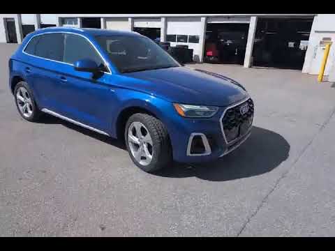 2021 Audi Q5 Progressiv 45 TFSI quattro in Blue for sale at Kitchener Chrysler Dodge Jeep Ram in Kitchener, ON