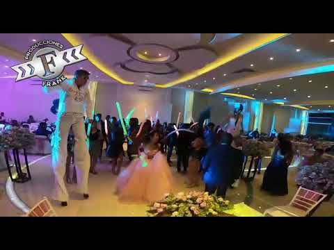 DJ frank show performance