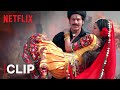Bhaago Funny Scene Shahrukh Khan Deepika Padukone Om Shanti Om Netflix India