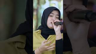 Jika tak ada tempatmu kembali Bawa lukamu biar aku obati~  ❗️Judul: Jiwa Yang Bersedih ❕️Cipt.