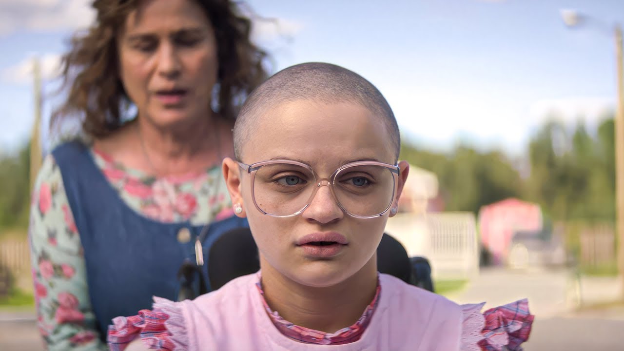 MENINA DESCOBRE QUE SUA MÃE A MANTEVE DOENTE DE PROPÓSITO POR 23 ANOS E  SE VINGA!