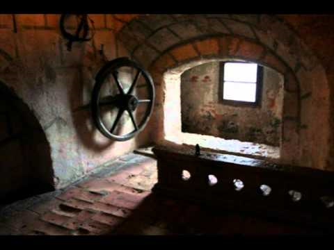 Torture chamber-YOR (Marc Roy)