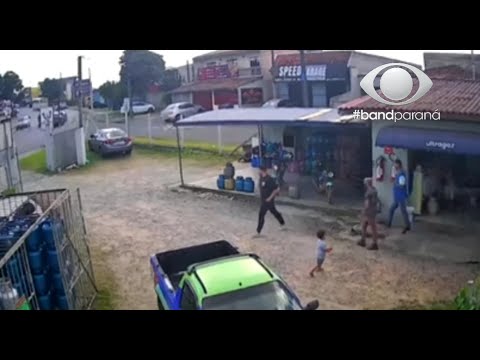 Câmeras registram ataque que matou pai e filho em Almirante Tamandaré
