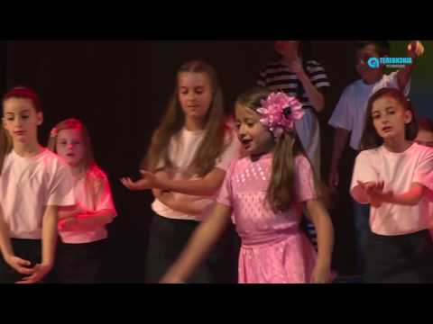 SARA CIKUS - TVOITE POGLEDI ( RASPEANO RIBARCHE 2016)