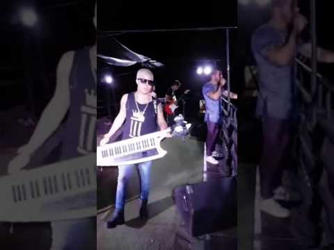 Koioty e muita Luxúria pout pourri Ao vivo em SP