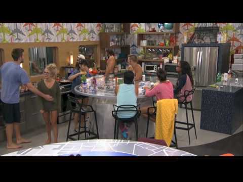 nicole + corey ll so in love