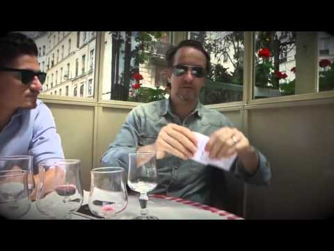 Saturn Magic -Split (Gimmicks and Online Instructions) by Yves Doumergue and JeanLuc Bertrand - Tri