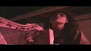 Fear transforms into love /  Larkin Grimm live in Joshua Tree!