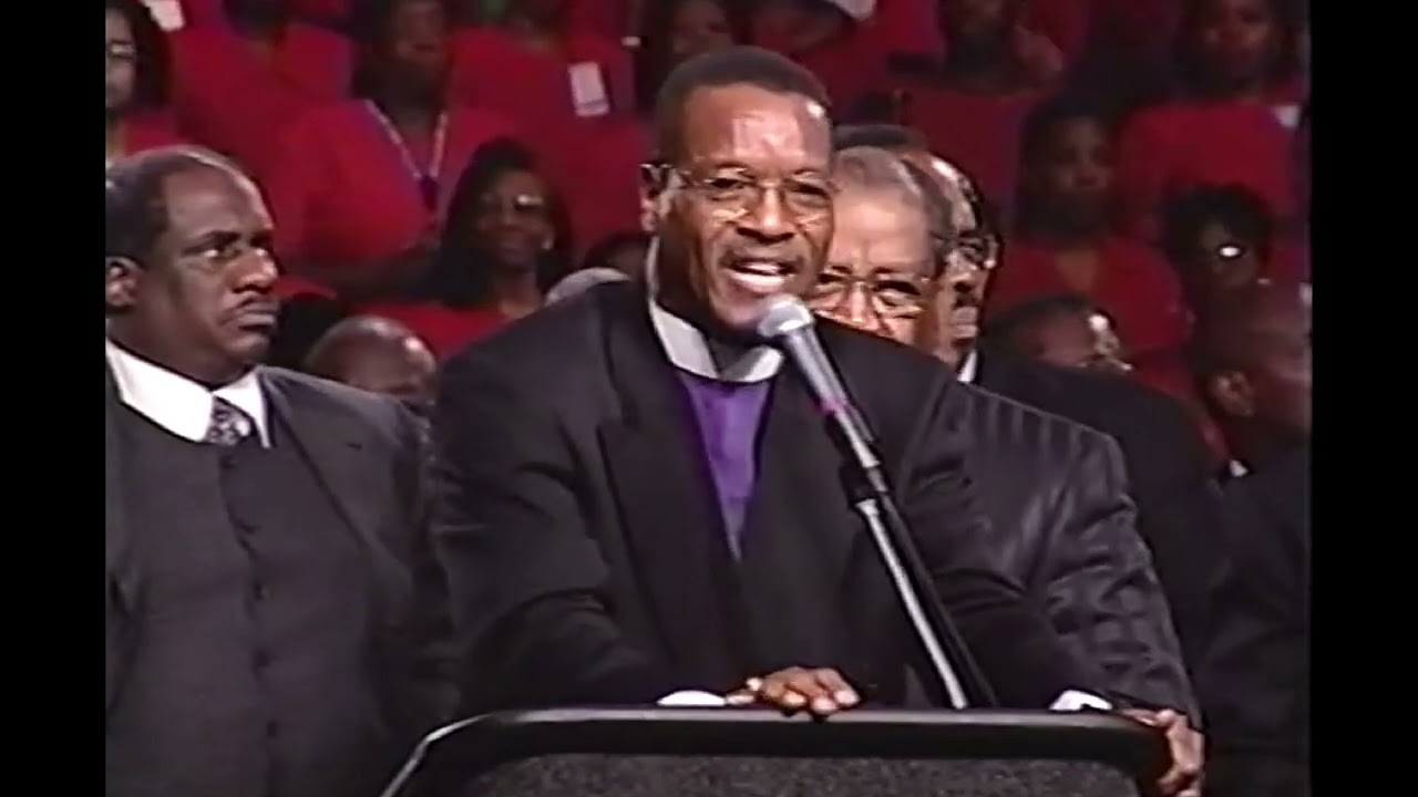 Presiding Bishop G.E. Patterson Preaching for the first time as Presiding Bishop at COGIC AIM 2001!