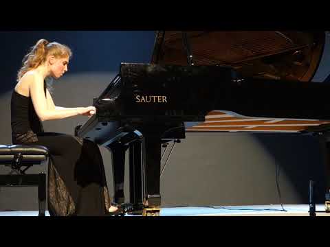 Natasha Roqué Alsina en concert (extrait d'une prélude de Gershwing)