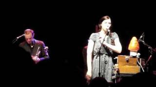 Lisa Hannigan Venn Diagram Toronto 2009