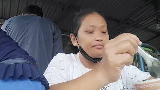 MORNING AT JATISARI MARKET