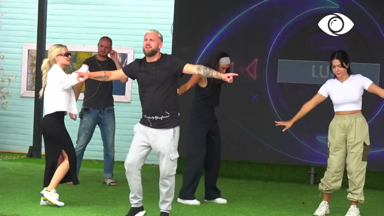 Luizi këndon, banorët kërcejnë