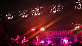 Chiodos - Love Is A Cat From Hell Feat Vic Fuentes 7/23/11