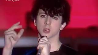 Soft Cell &quot;Tainted Love&quot; &quot;Bedsitter&quot; (Aplauso 23/01/1982)