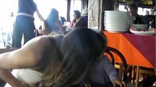 preview picture of video 'Christal no Restaurante Ninho da Roxinha em Nova Almeida Serra ES. Carnes exóticas. Culinária'