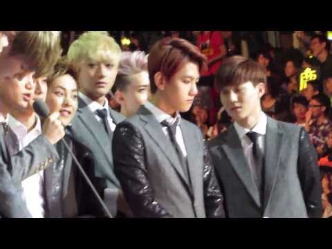 131122 MAMA EXO ALBUM OF THE YEAR - BAEKHYUN 큥아 울지마 ㅠㅠ