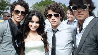 Jonas Brothers ft. Vanessa Hudgens (but only in the photo) - When you look me in the eyes