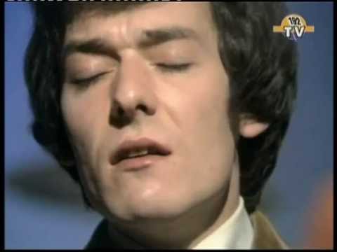 Blowin' in the Wind - The Hollies