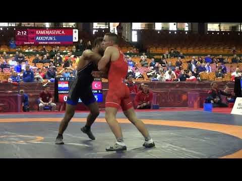 1/4 GR - 77 kg: A. KAMENJASEVIC (CRO) v. S. AKKOYUN (TUR)
