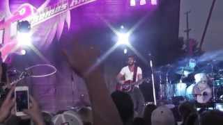 Thomas Rhett - &quot;Get Me Some of That&quot; Live 2014 WI