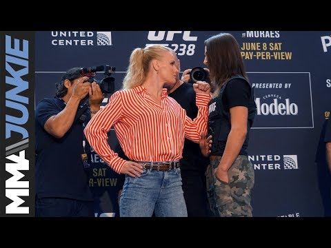UFC 238: Valentina Shevchenko, Jessica Eye face off at media day in Chicago