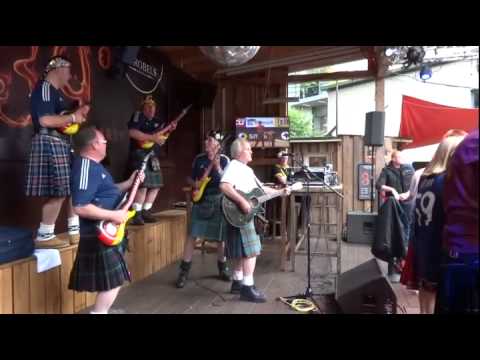 Ted Christopher & The Air Guitar Band - Tartan Army Party  07.09.2014