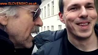 Svedkovia zneuctenia Česko-Slovenska.