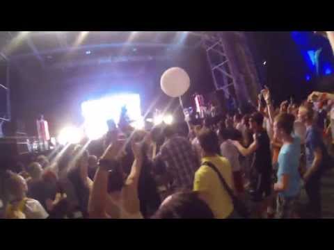 DJ Fresh & Messy MC - Gold Dust (Park Live @ Moscow 30/06/2013)