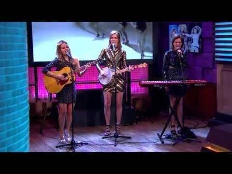 The BlueBirds brengen muzikale ode aan Beyoncé - RTL LATE NIGHT