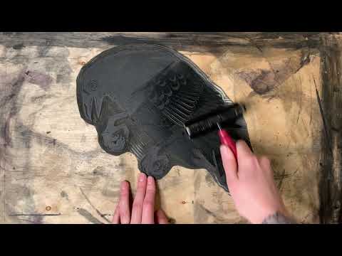Linocut printmaking process - Weaver edition