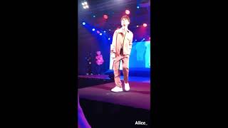[FANCAM] 陳勢安 (Andrew Tan) - 壞掉的大人 (How Did We End Up Here) @ 180915 SOFINA TAIWAN 瘋粉耀眼趴
