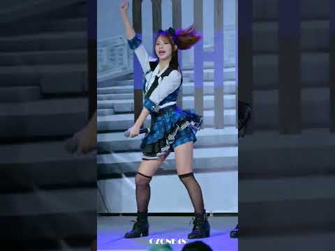 [4K] Fancam Nenie CGM48 - Onegai Valentine @ Central Ayutthaya 180965