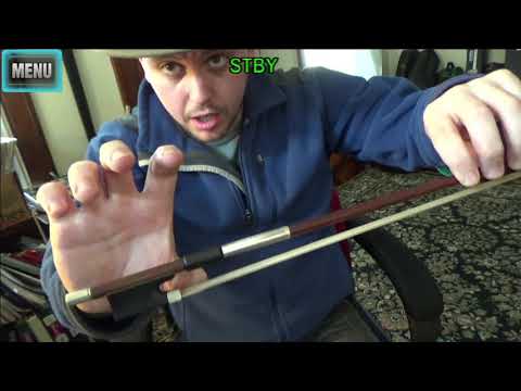 Best way to hold a fiddle bow.