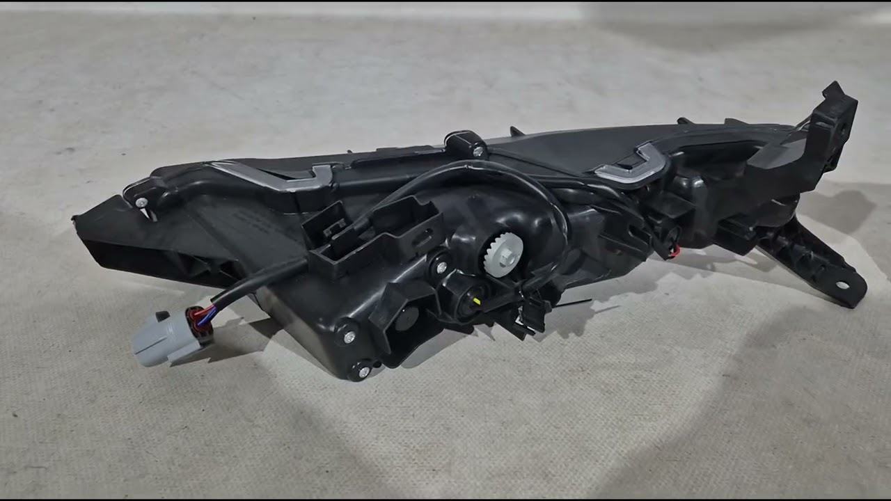 Lexus RX 2016-2022 гг. Противотуманные фары LED 2019-2022 (2 шт) Video 1