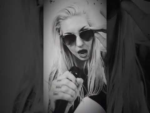 FIT FOR FIGHT - 10 Feet, Linda Varg (Music video)