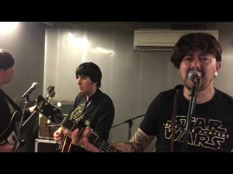 Toni Moog mix HELP y ALL MY LOVING