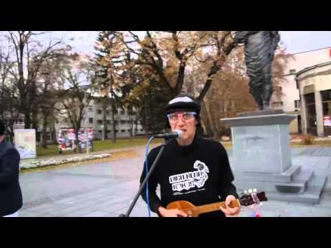 Digitalna Kokoš - Slana soba (službeni video)