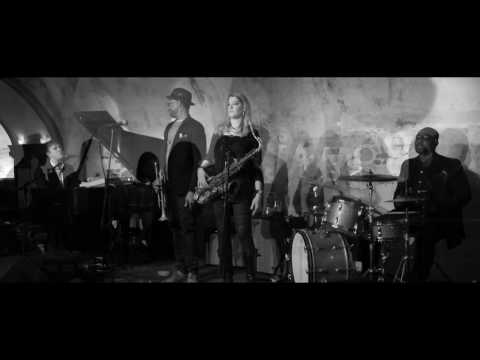 "Rita" performed by RITA