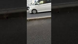 路上で「lemon」を歌うバカ野郎