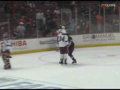 Kurt Sauer vs Ryan Getzlaf Oct 12, 2008