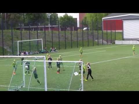 Säästöpankki Optia Girls Cup 2015, D12: HauPa - Pallokissat 04