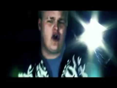 Kalle Pimp - Kast De Hænder Op ft Christal - Officiel Video.mp4