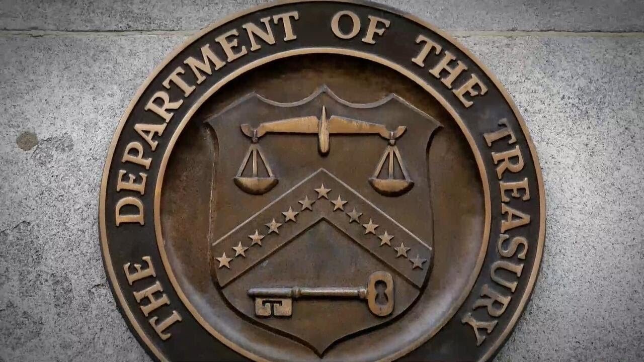 Trump's signature to be added to new U.S. paper currency