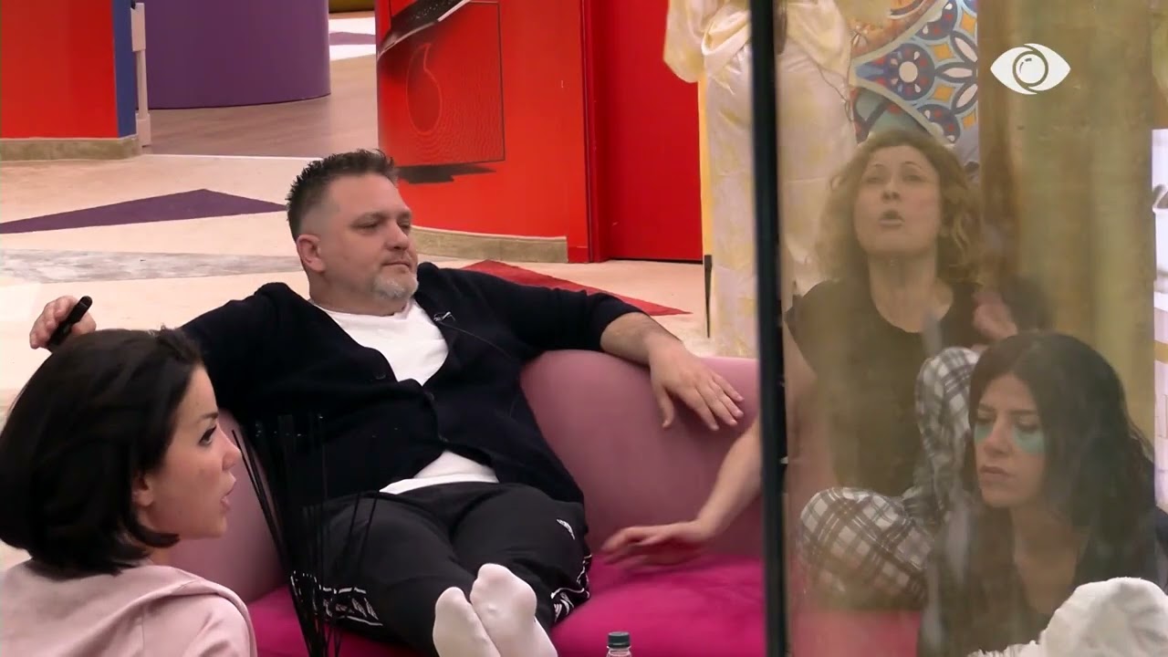 “Nëse të kam hyrë në mes të kësaj lidhje, të kërkoj ndjesë “/ Juli-Romeos: Tani kapemi për...