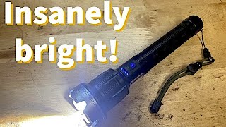 Vastfire BRIGHT & Versatile Flashlight/Charger Review!