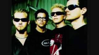 Download lagu The Offspring- Hit That mp3
